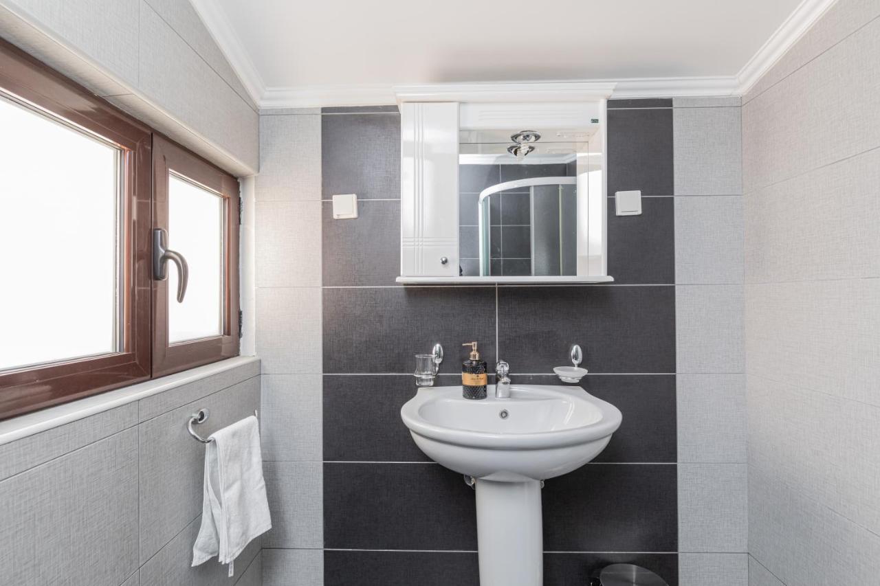 Apartments Pajovic Котор Екстериор снимка